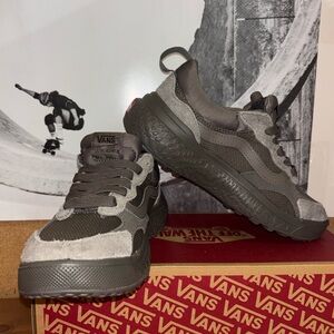 Vans MTE Ultrarange Neo VR3 Multiple Sizes